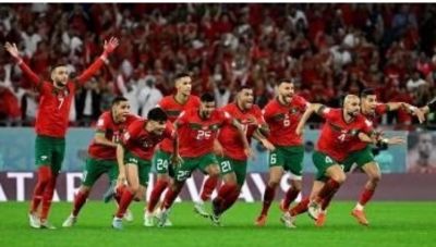 <p> </p>
<p>تقام مباراة المغرب والبرازيل مساء السبت الموافق 25 مارس/ آذار 2023 على ملعب طنجة الكبير "ابن بطوطة".</p>
<p> </p>
<p>وتنطلق المباراة في العاشرة مساء بتوقيت المغرب، 12 ليلا بتوقيت مصر، الواحدة ليلا بتوقيت السعودية والثانية ليلا بتوقيت الإمارات.</p>
<p> </p>
<p>تردد القناة الرياضية المغربية الناقلة لمباراة المغرب والبرازيل</p>
<p>كما سبق وأن ذكر في هذا التقرير، فإن القناة الرياضية المغربية تتواجد عبر القمرين عرب سات ونايل سات.</p>
<p> </p>
<p>تردد الرياضية المغربية على نايل سات</p>
<p>التردد: 11476</p>
<p>الاستقطاب: رأسي</p>
<p>معدل الترميز: 27500</p>
<p>معدل تصحيح الخطأ: 43</p>
<p>تردد الرياضية المغربية على عرب سات</p>
<p>التردد: 12683</p>
<p>الاستقطاب: رأسي</p>
<p>معدل الترميز: 27500</p>
<p>معدل تصحيح الخطأ: 43</p>