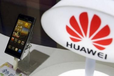 “هواوي” تتجاوز “آبل” في سوق الهواتف الذكية