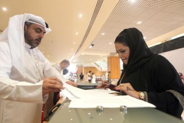 شاعر المليون 9  يختار قائمة الـ 100
