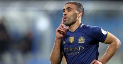  اللاعب حمد الله يصاب بكورونا