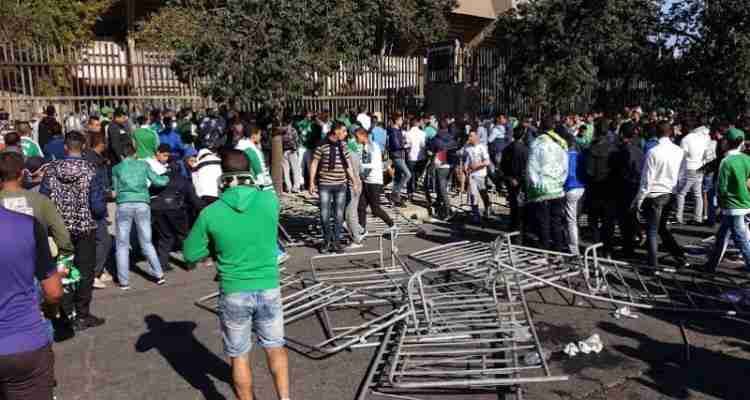 ابتدائية سلا غرقات مرتكبي أعمال الشغب الرياضي بالمدينة. ها بشحال تحكمو 75 من بينهم 59 قاصرا