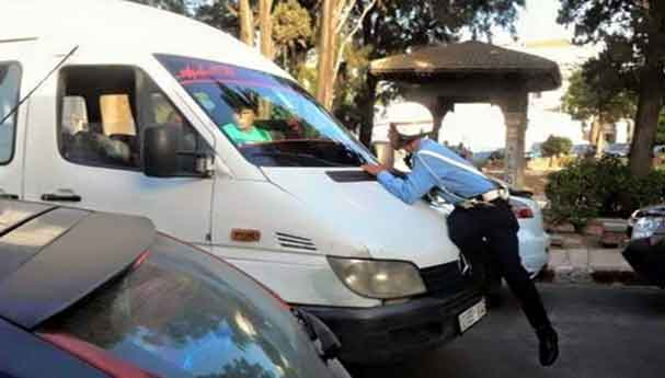 هذا ما منحه الملك لأرملتي شرطي طنجة