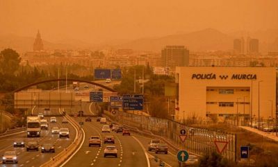 الجنوب الإسباني تحت ضباب غريب وغبار