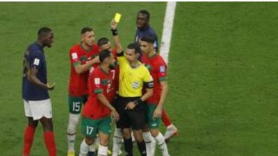 هذا ما وقع للحكم المكسيكي الذي ظلم المنتخب المغربيس