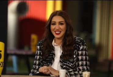 فنانة مغربية تحدث حالة طوارئ قصوى بالجزائر . تفاصيل توقيفات شملت مسؤولين