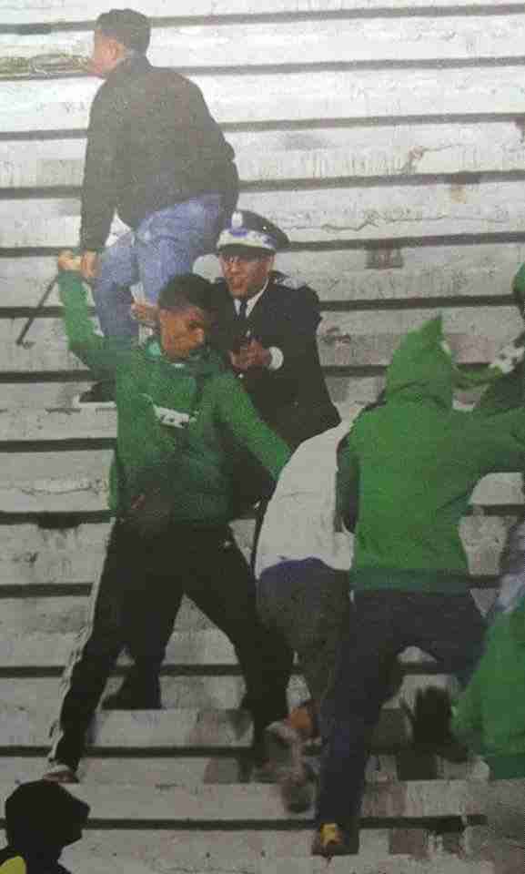 مُحاكمة عشرات من جماهير الرجاء بتُهم ثقيلة ومطالب بتسليط أقسى العقوبات