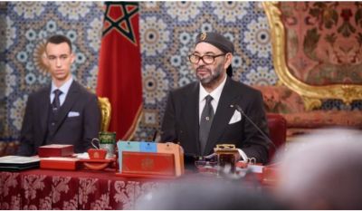الملك يتخذ قرارا استثنائيا لم يسبق أن اتخذه والده ولا جده وهذه أسباب القرار حسب بلاغ رسمي