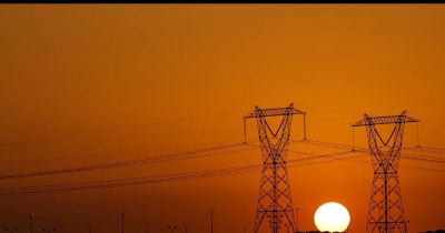 تقطعات التيار الكهربائي في الصناعات؛ هل الحل الأبسط هو الحل الأفضل؟