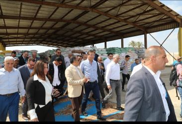 وزير الزراعة ومحافظ الشرقية ورئيس البنك الزراعي يتابعون أعمال تسليم القمح في شون البنك بمحافظه الشرقية