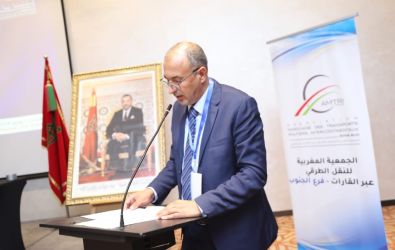 جمعية مهنية تندد بالوضع الكارثي والغير المسبوق الذي آل إليه عبور شاحنات النقل الدولي