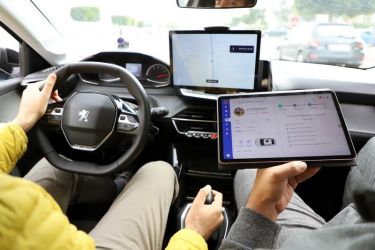 تعتمد كليا على الذكاء الإصطناعي .  مضامين خطة جديدة  ستعتمدها  لانارصا  لتخريج سائقي المستقبل 