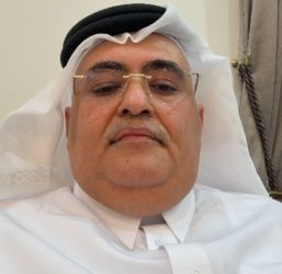 الدولار يتقدم بقوة... والذهب يتراجع مؤقتاً، لكن المشهد لم يُحسم بعد!