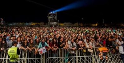 صيف المهرجانات بالمغرب حول المنصات إلى حلبة سباق انتخابي مبكر