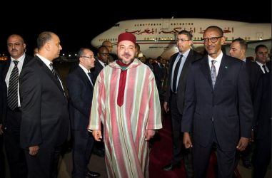 فريق ‘بوديغارد’ جديد يرافق الملك محمد السادس في جولته الإفريقية