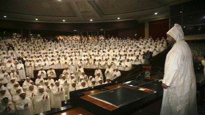 الملك يفتتح البرلمان الجمعة.. الجميع حاضر وملفات ساخنة ستطرح