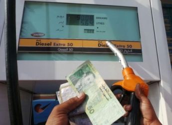 الحكومة تتراجع عن الزيادة في TVA المفروضة على المحروقات 