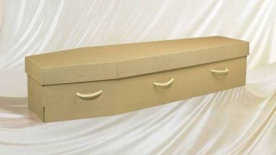 فنزويلا.. أسلوب جديد وغريب لدفن الموتى!