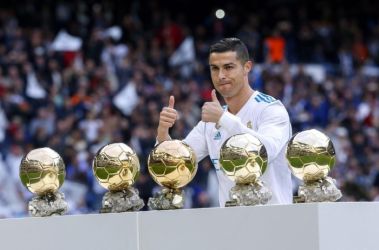 رونالدو « رفضت اللعب لريال مدريد عندما كنت شابا »