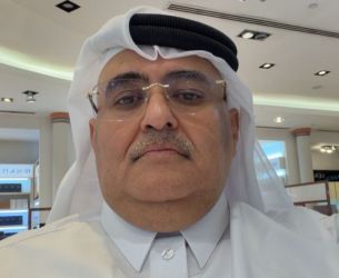 د. هاني فايز حمد: الهدنة الأمريكية الإيرانية تعيد رسم خارطة الاستثمار العالمي وتضغط على الذهب